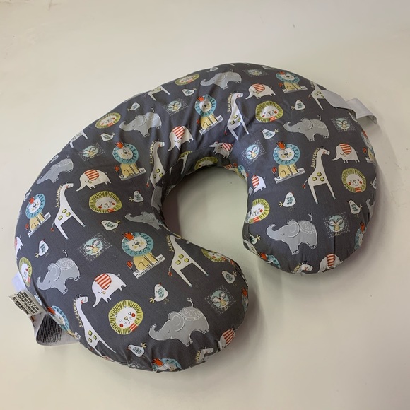 safari boppy pillow